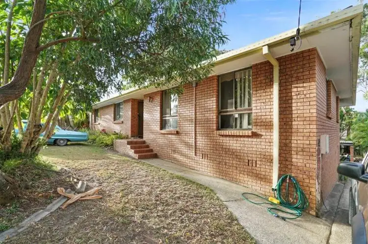 Second view of Homely house listing, 3 Sara Street, Ashmore QLD 4214