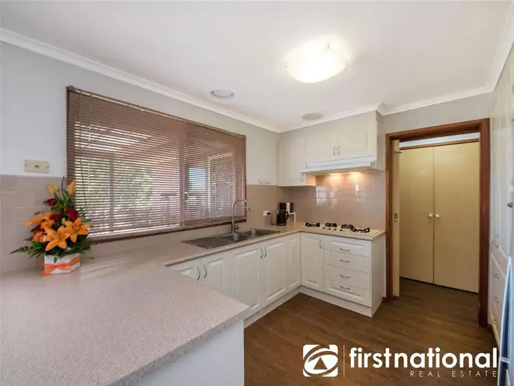 Sixth view of Homely house listing, 2 Brentnall Court, Hampton Park VIC 3976