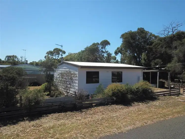 2 Kookaburra Street, Loch Sport VIC 3851