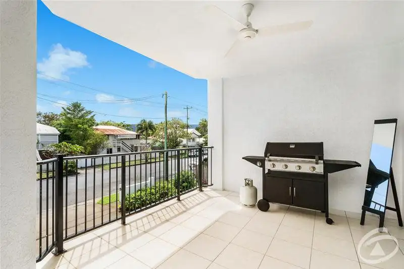 Main view of Homely unit listing, 4/19-21 Pembroke Street, Parramatta Park QLD 4870