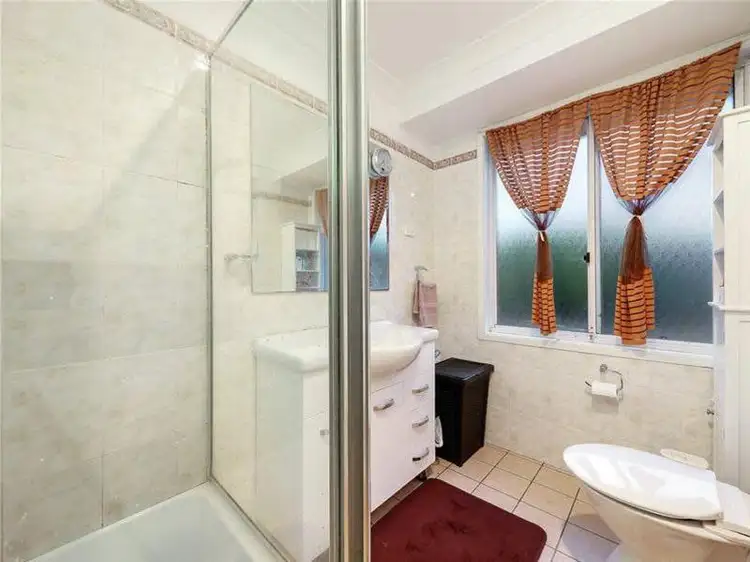 Sixth view of Homely house listing, 3 Kennington Avenue, Quakers Hill NSW 2763