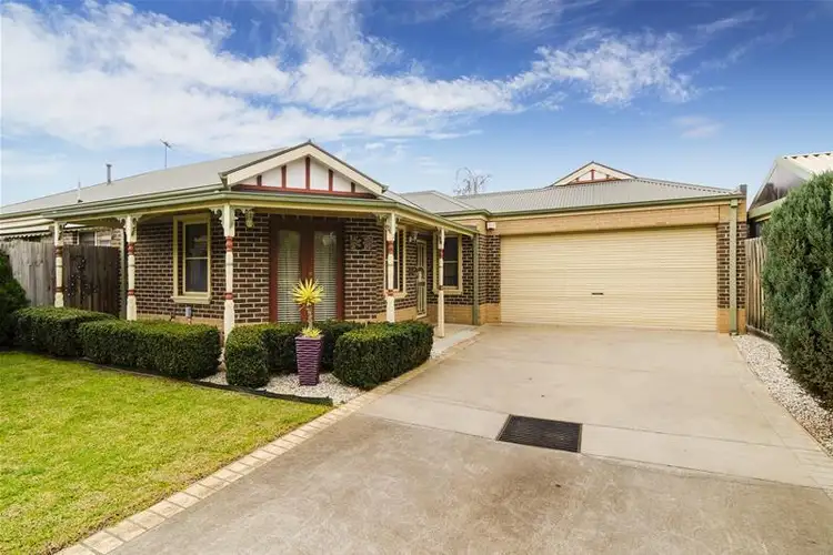 3/4 Riverbend Crescent, Werribee VIC 3030