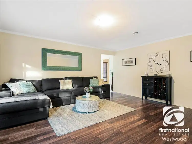 Fifth view of Homely house listing, 15 Creekwood Court, Tarneit VIC 3029
