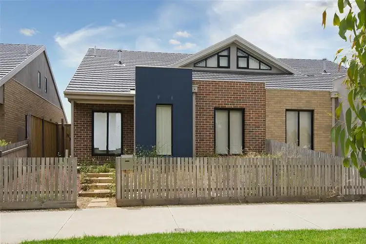 5 Burberry Lane, Deer Park VIC 3023