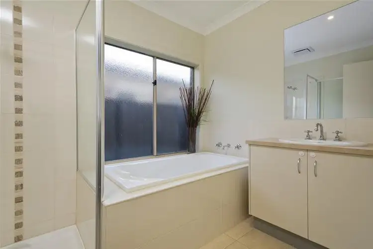 Fifth view of Homely house listing, 8 Exeter Avenue, Derrimut VIC 3030