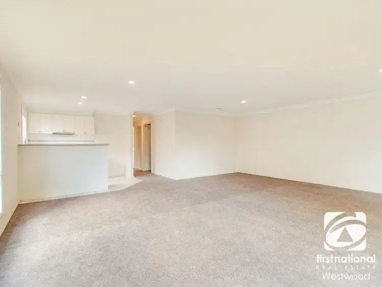 Fourth view of Homely house listing, 7 Amethyst Place, Werribee VIC 3030