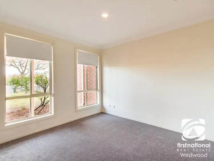 Fifth view of Homely house listing, 7 Amethyst Place, Werribee VIC 3030