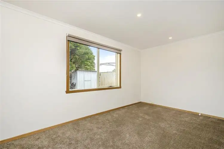 Fifth view of Homely unit listing, 2/37 Rowes Road, Werribee VIC 3030