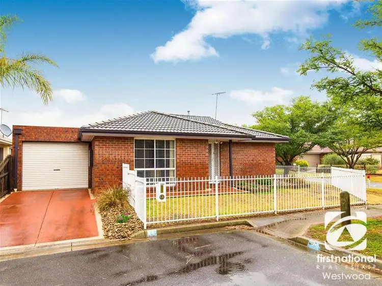 11 Riverglen Drive, Werribee VIC 3030