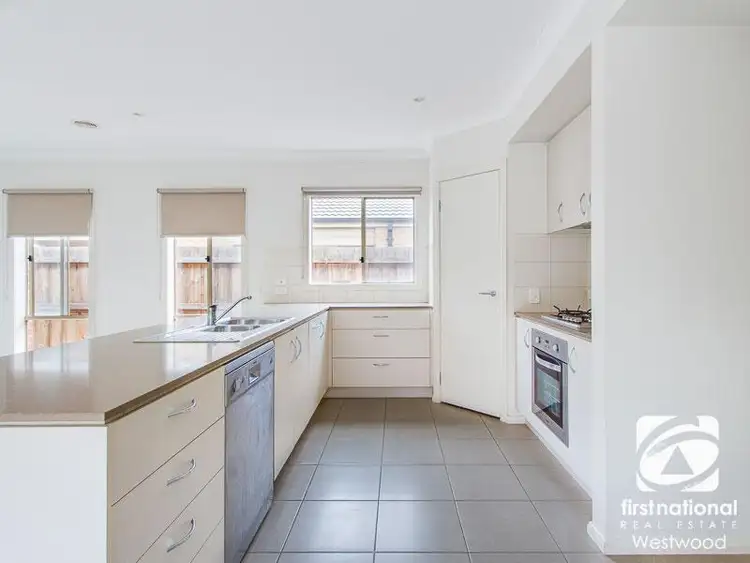 Second view of Homely house listing, 21 Morgan Crescent, Werribee VIC 3030