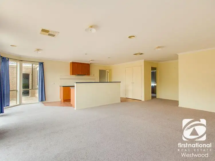 Sixth view of Homely house listing, 10 Knightsbridge Drive, Tarneit VIC 3029