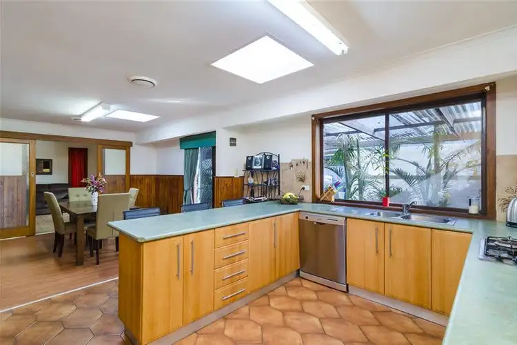 9 Grosvenor Place, Werribee VIC 3030