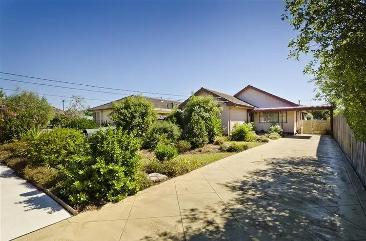 10 Balmoral Street, Laverton VIC 3028