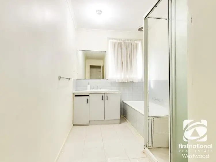 Fifth view of Homely unit listing, 7/5 Tower Road, Werribee VIC 3030