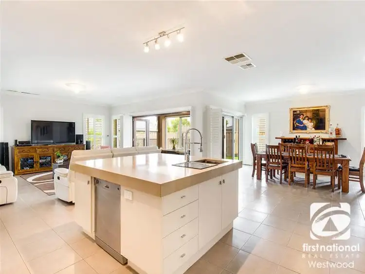 Sixth view of Homely house listing, 7 Sutherland Court, Tarneit VIC 3029