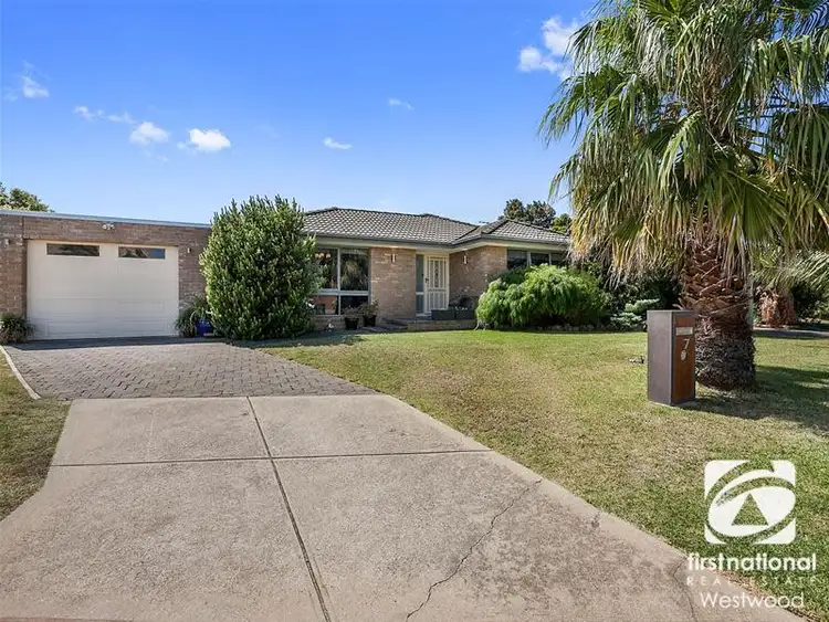 7 Loddon Court, Werribee VIC 3030