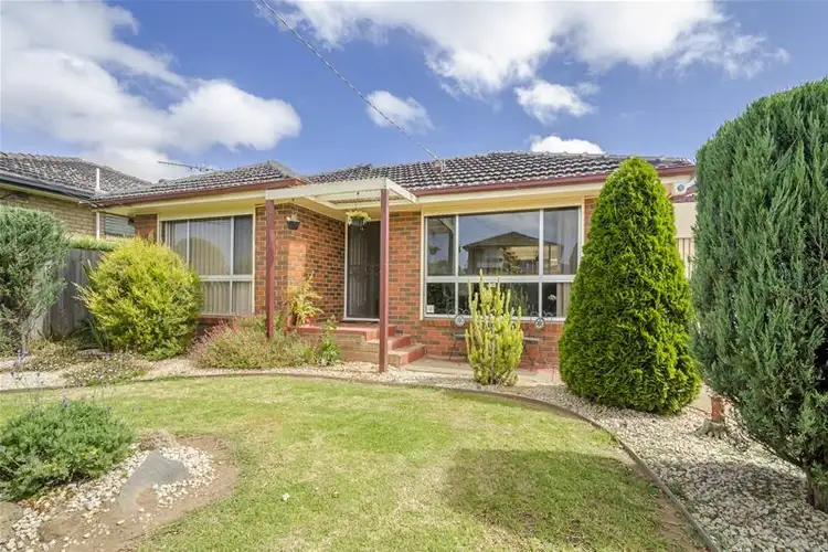 4 Sheringham Drive, Werribee VIC 3030