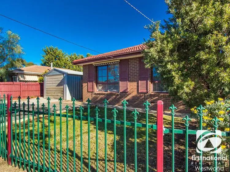 2 Wallara Road, Werribee VIC 3030
