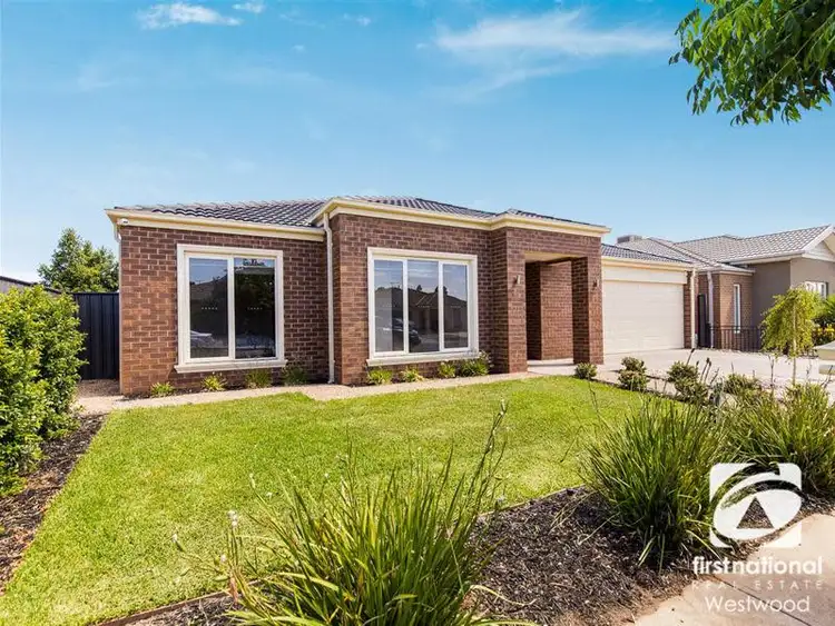 Main view of Homely house listing, 35 Kingbird Avenue, Tarneit VIC 3029