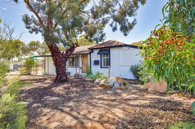 12-16 Simon Street, Norseman WA 6443