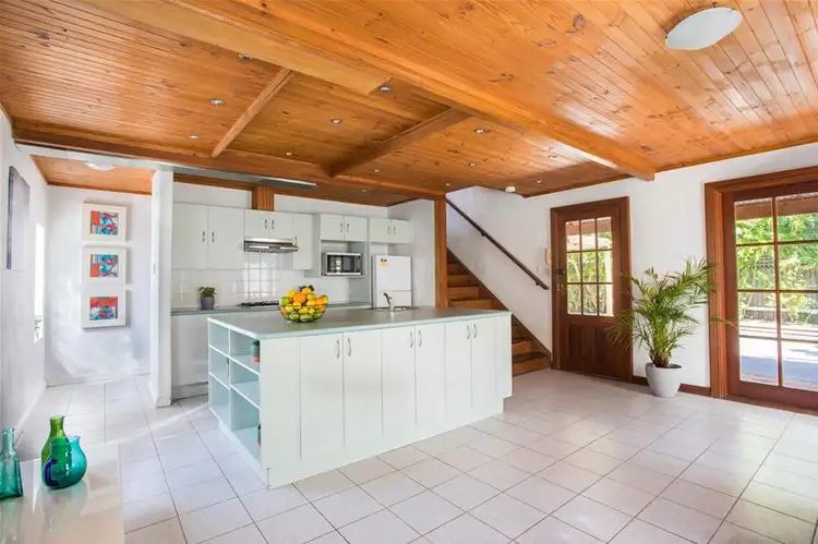 5a Arthur Street, Dee Why NSW 2099