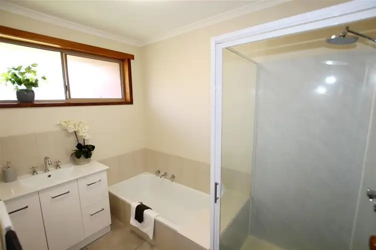 Third view of Homely house listing, 2/6 Peter Street, Warrnambool VIC 3280