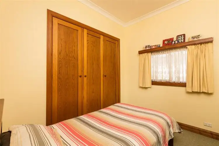 Seventh view of Homely house listing, 2 Cedar Avenue, Mildura VIC 3500