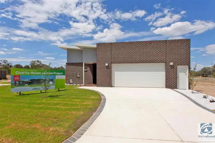 8 Knowles Court, Thurgoona NSW 2640