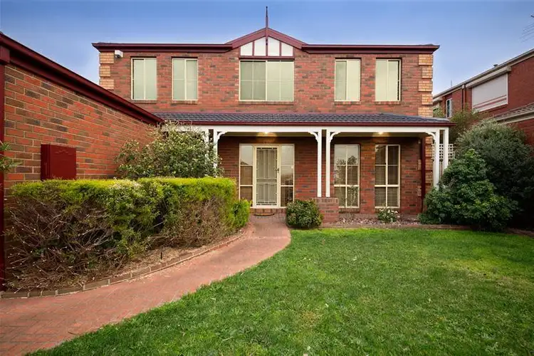 21 Vivienne Way, Berwick VIC 3806