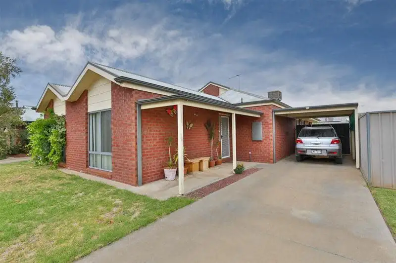 Main view of Homely townhouse listing, 2/9 Maloney Drive, Mildura VIC 3500