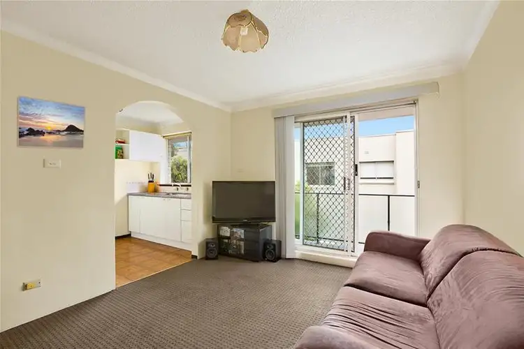 Second view of Homely unit listing, 5/25 Sturdee Parade, Dee Why NSW 2099