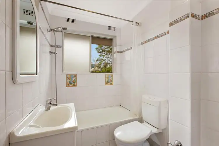 Sixth view of Homely unit listing, 5/25 Sturdee Parade, Dee Why NSW 2099