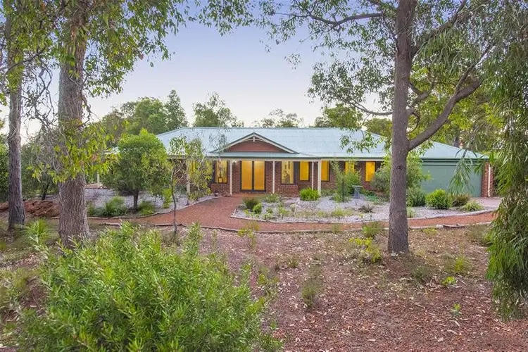5 Sewell Street, Bedfordale WA 6112