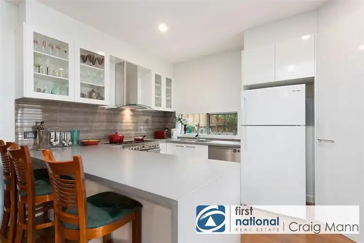 3/11 Robert Street, Somerville VIC 3912