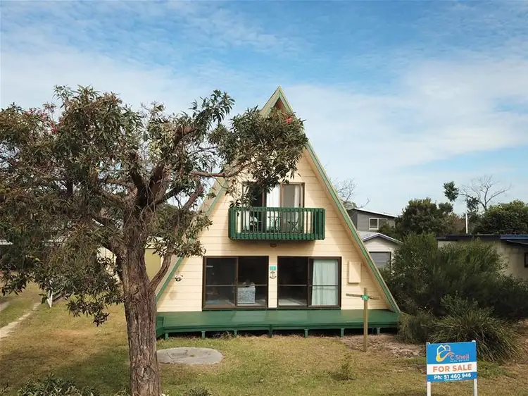 10 Wattle Grove, Loch Sport VIC 3851