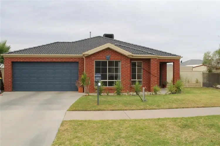 4 Darlington Parade, Mildura VIC 3500