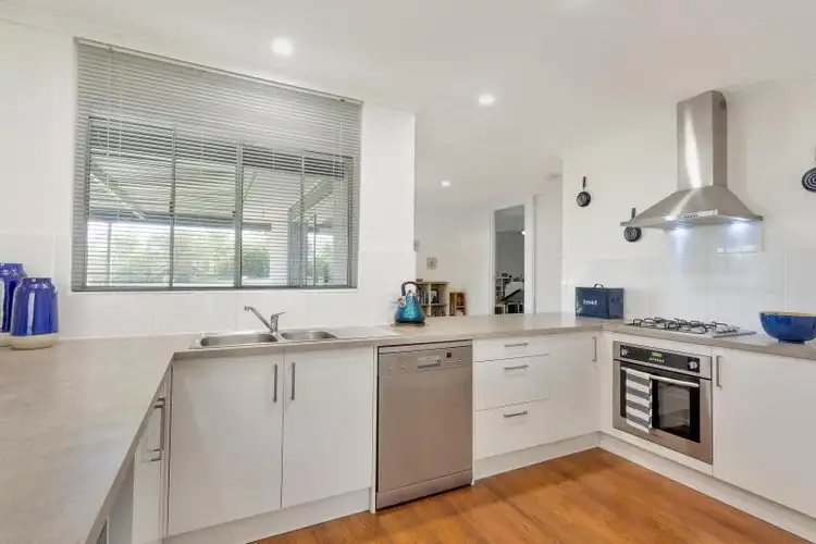 Fifth view of Homely house listing, 22 Wynn Vale Drive, Gulfview Heights SA 5096
