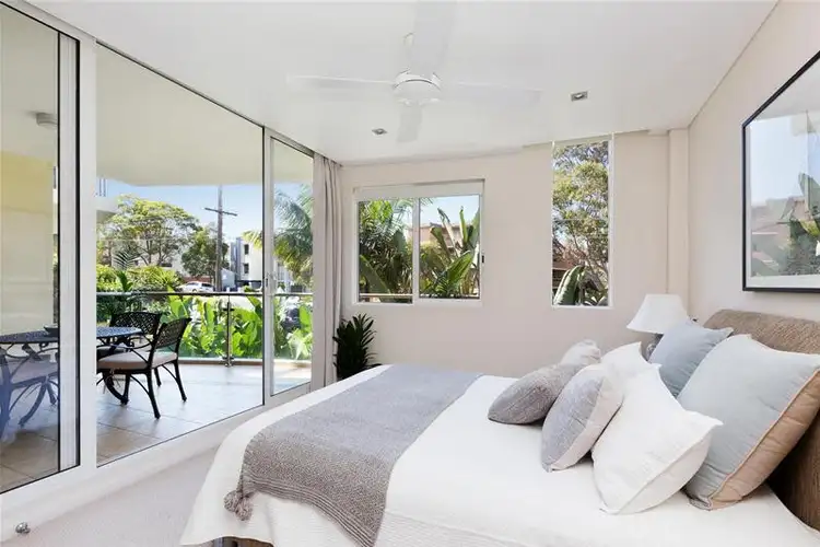 Third view of Homely unit listing, 15/4-16 Kingsway, Dee Why NSW 2099