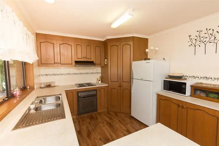 Seventh view of Homely house listing, 4 Belleview Drive, Irymple VIC 3498