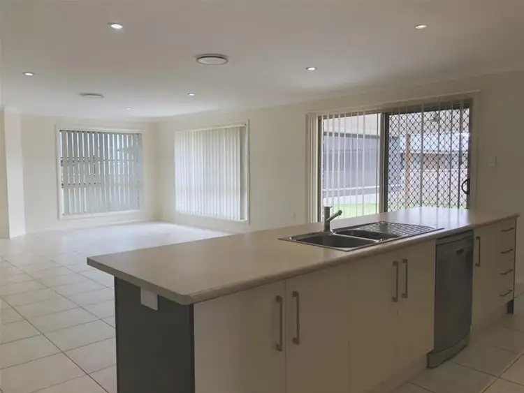 Sixth view of Homely house listing, 70 Sommerfeld Crescent, Chinchilla QLD 4413