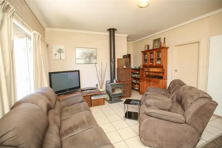 Second view of Homely unit listing, 1/4 Eulinga Drive, Mildura VIC 3500