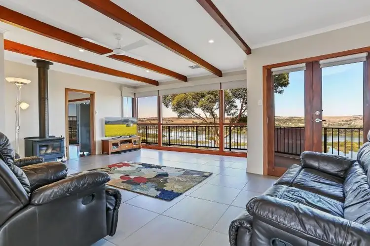 Fifth view of Homely house listing, 10 Crawford Crescent, Mannum SA 5238