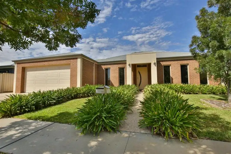 Main view of Homely house listing, 10 Nicholas Avenue, Mildura VIC 3500