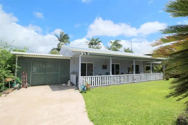 4 Royal Palm Drive, Mission Beach QLD 4852
