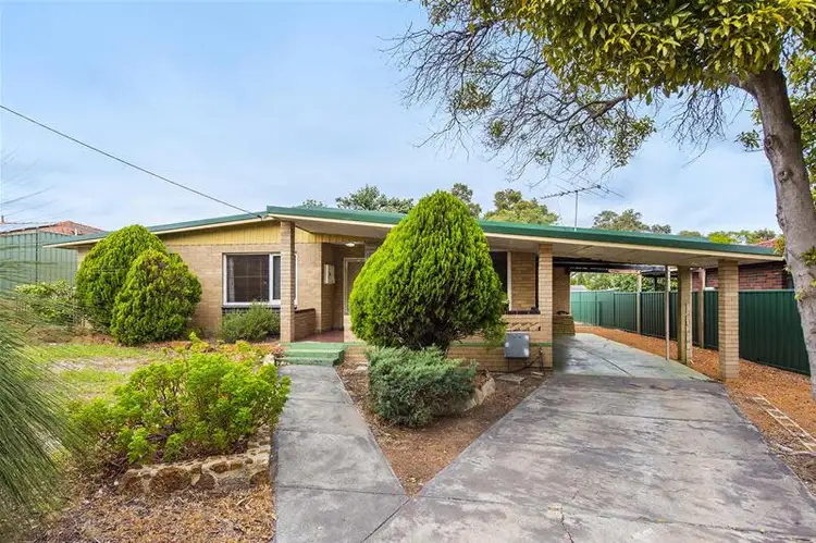 15 Phillip Grove, Kalamunda WA 6076