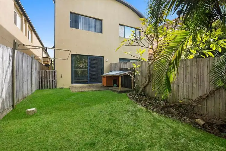 Fourth view of Homely semi-detached listing, 2/14 Tenth Avenue, Palm Beach QLD 4221