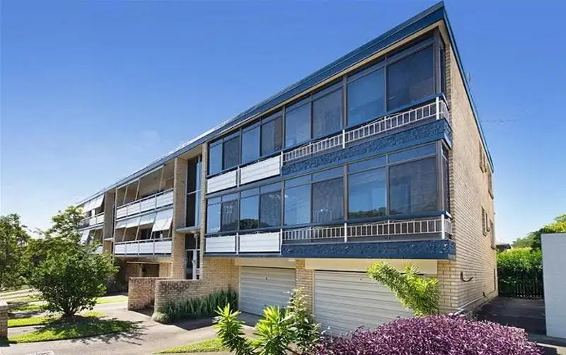 Main view of Homely unit listing, 4/39 French Street, Coorparoo QLD 4151