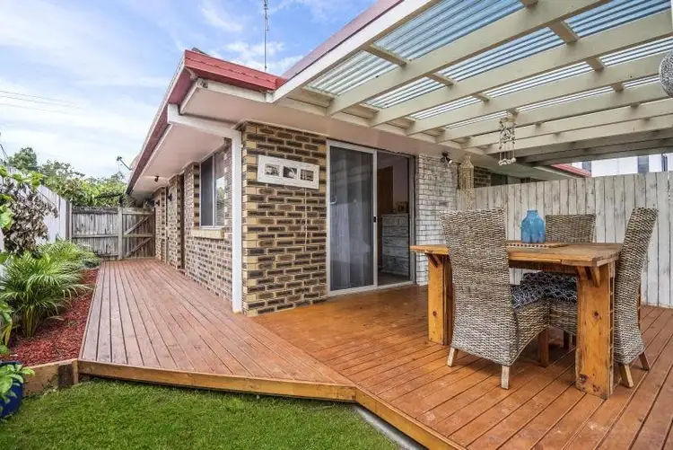 Sixth view of Homely semi-detached listing, 2/28 Sarawak Avenue, Palm Beach QLD 4221