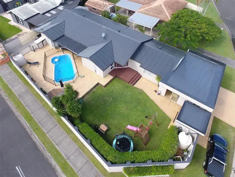 Second view of Homely house listing, 2 The Avenue, Nerang QLD 4211