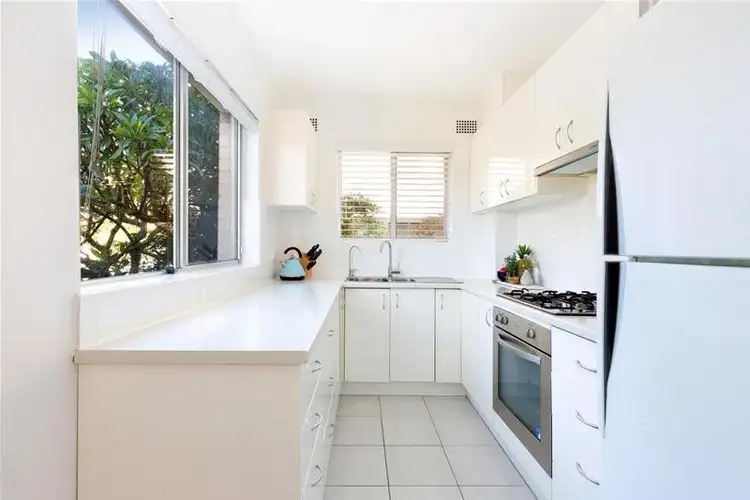 Second view of Homely unit listing, 7/20 Wheeler Parade, Dee Why NSW 2099